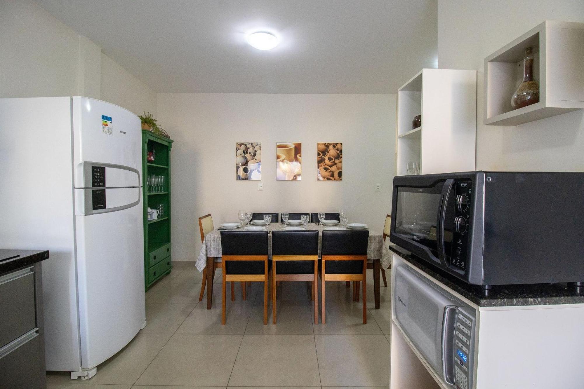 Mau31 - Churrasqueira, Av. Brasil, 3 Dorm *